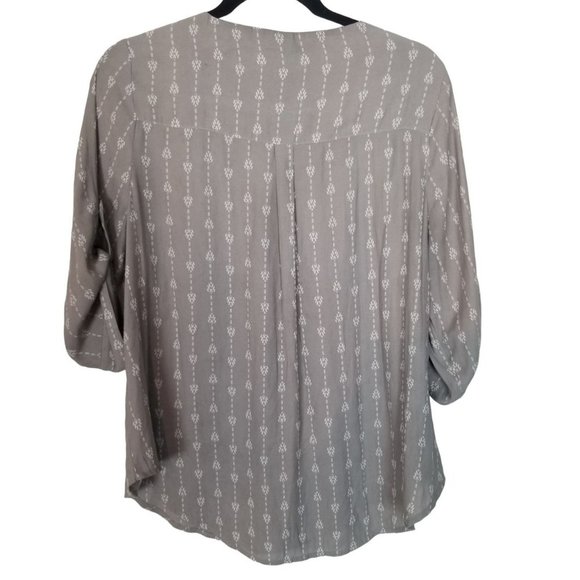 Torrid Womens 00X Gray Arrow Print Harper Crepe Bu - Picture 8 of 9